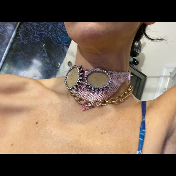 « La Belle et le Bad boy » one of/couture chocker - Picture 4 of 13
